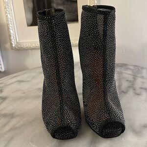 SOLD - Sparkly mesh black + silver 4in snipped toe booties Via Spiga size 6.